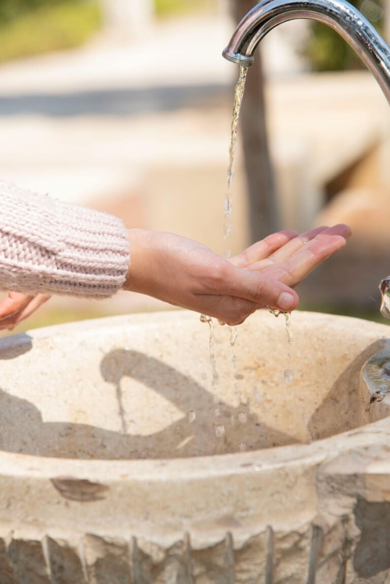 How to Build an Outdoor Sink in 7 Easy Steps: 